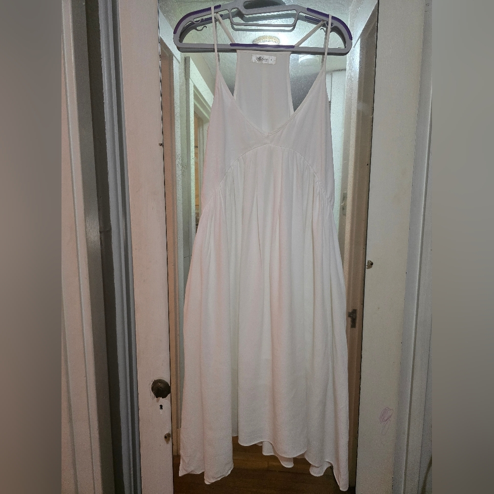 Mahina Brand Flowy Racerback Dress With Pockets - M